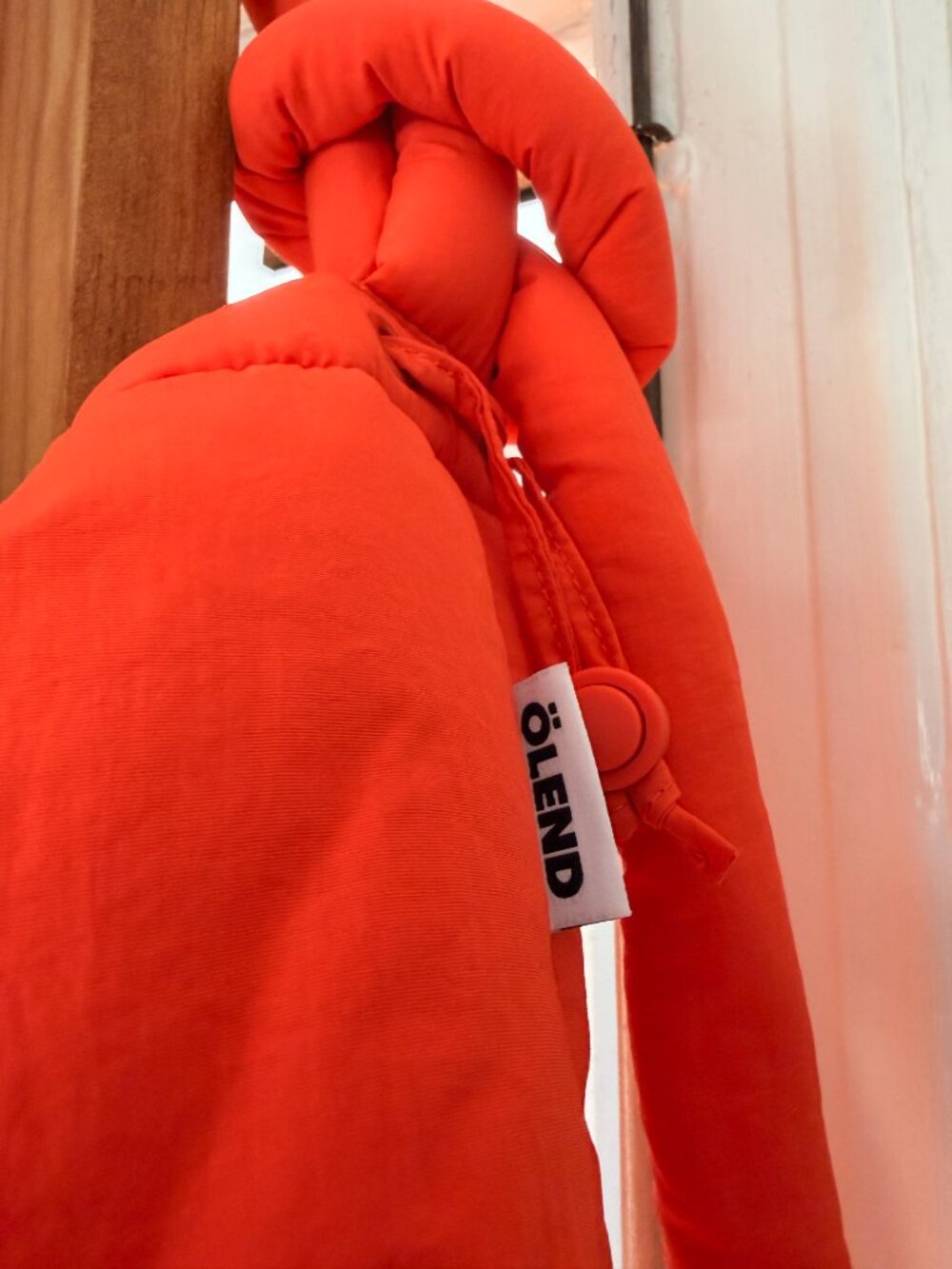 OLEND Ona Soft Bag in Coral - Picture 5 of 11